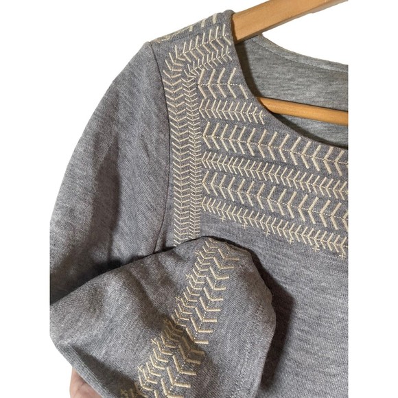 Edme & Esyllte Knit Dress Women's Size Medium Gray‎ Embroidered Pullover - Picture 3 of 7